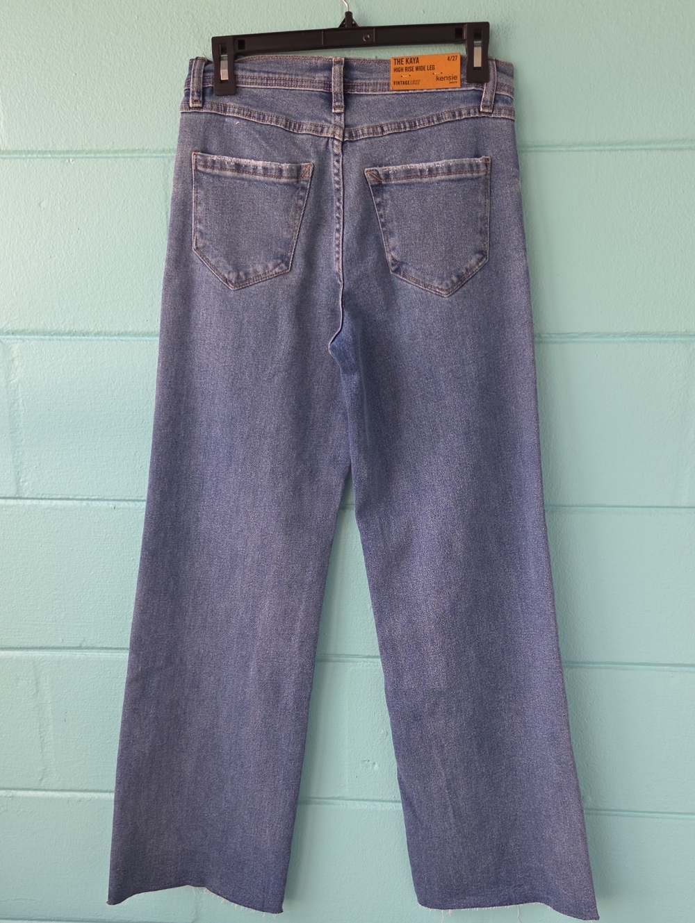 NWT "Kensie" Vintage Luxe The Kaya Wide Leg Jeans Sizes 4/27, 6/28 or 8/29 - Picture 5 of 9